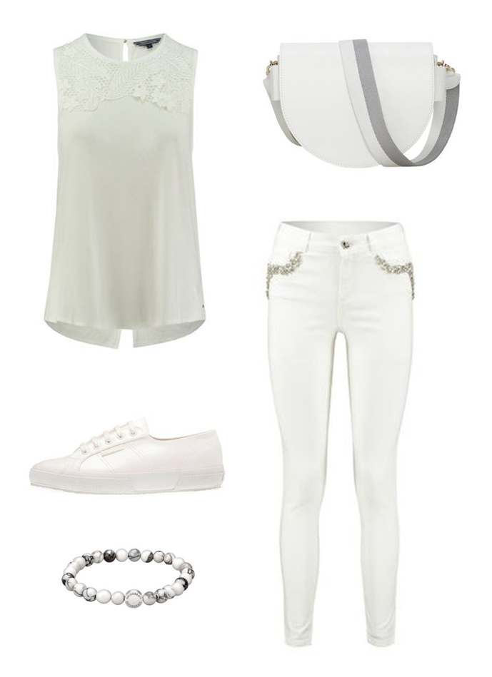 All white everything Sporty Outfit
