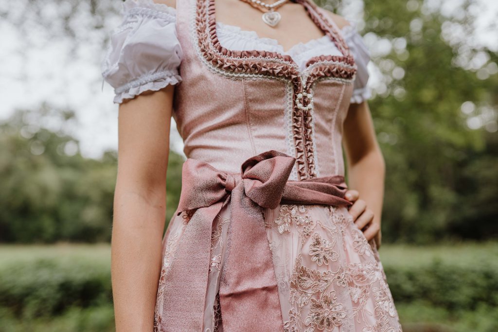 Schleife- rechts