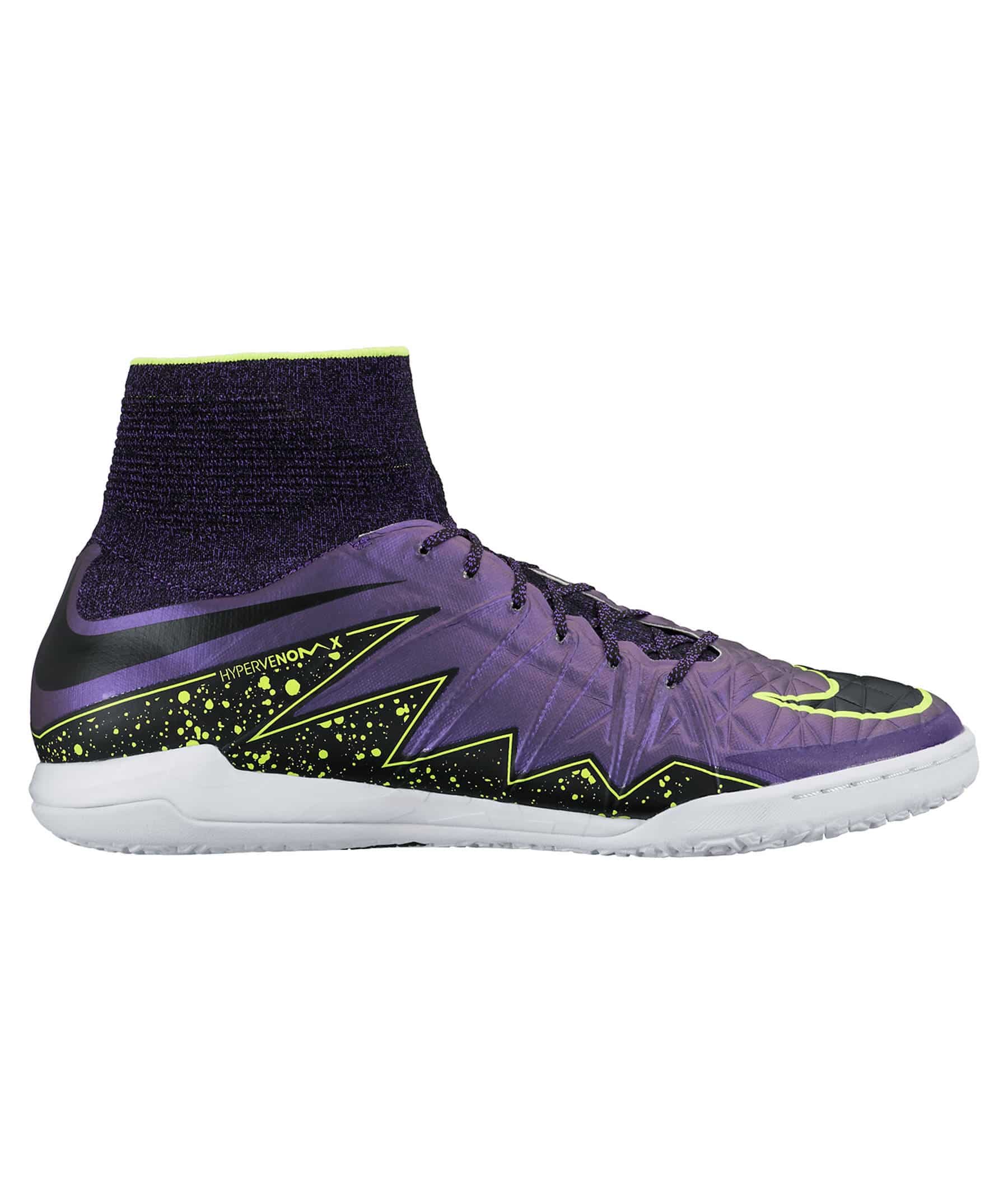 Nike Flare Pack