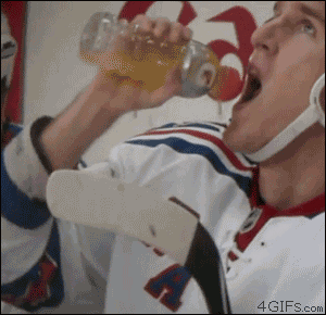 Trinken Eishockeyspieler