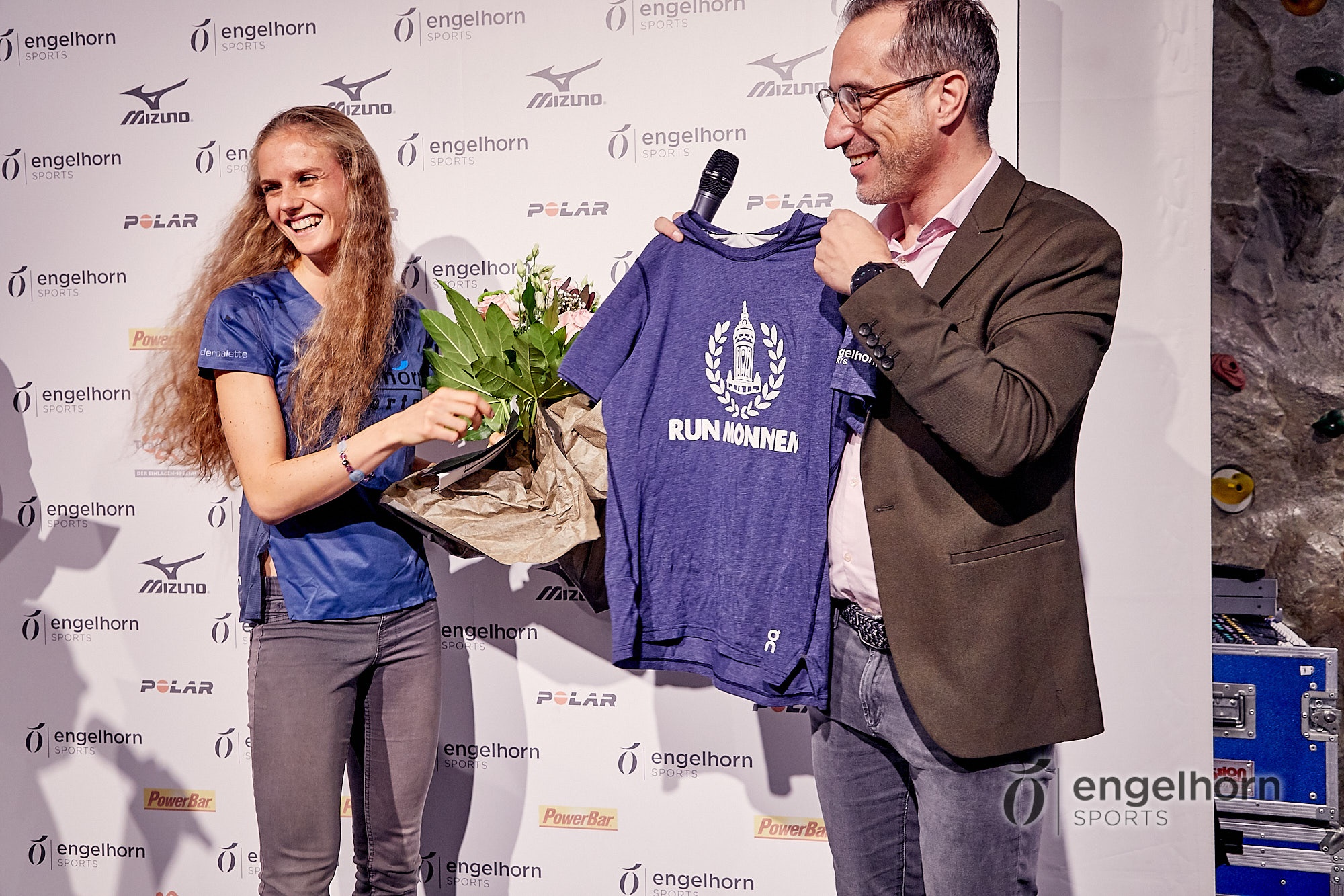 Siegerehrung 18. engelhorn sports Mizuno Laufcup und Salomon Trailcup