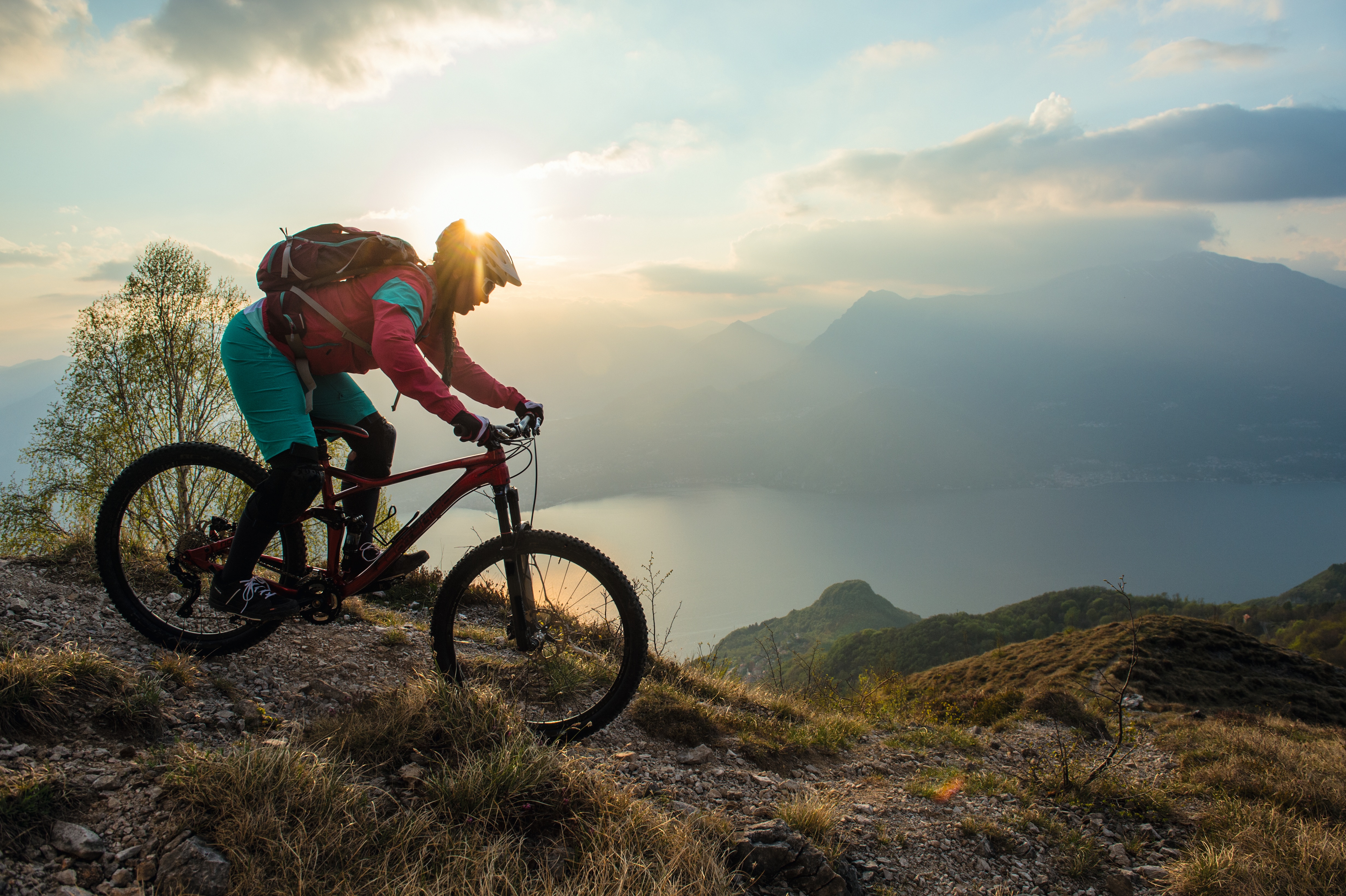Starke Frauen auf dem Bike
