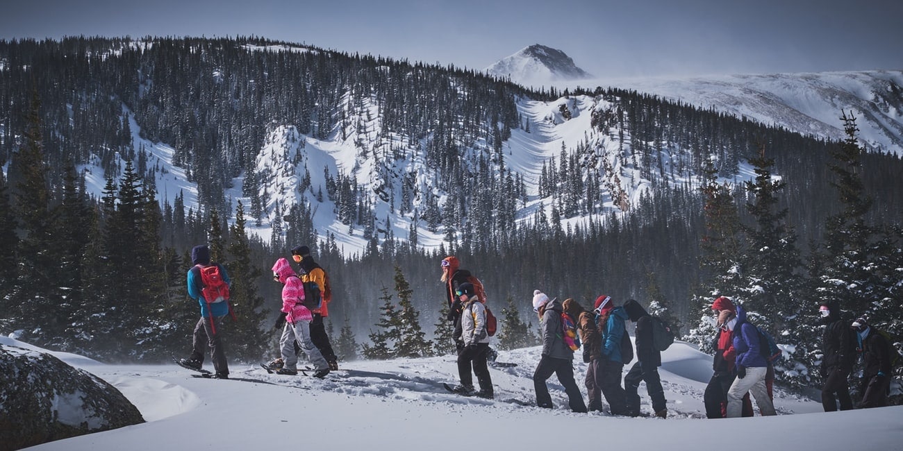 Schneeschuhwandern ein alternativer wintersport